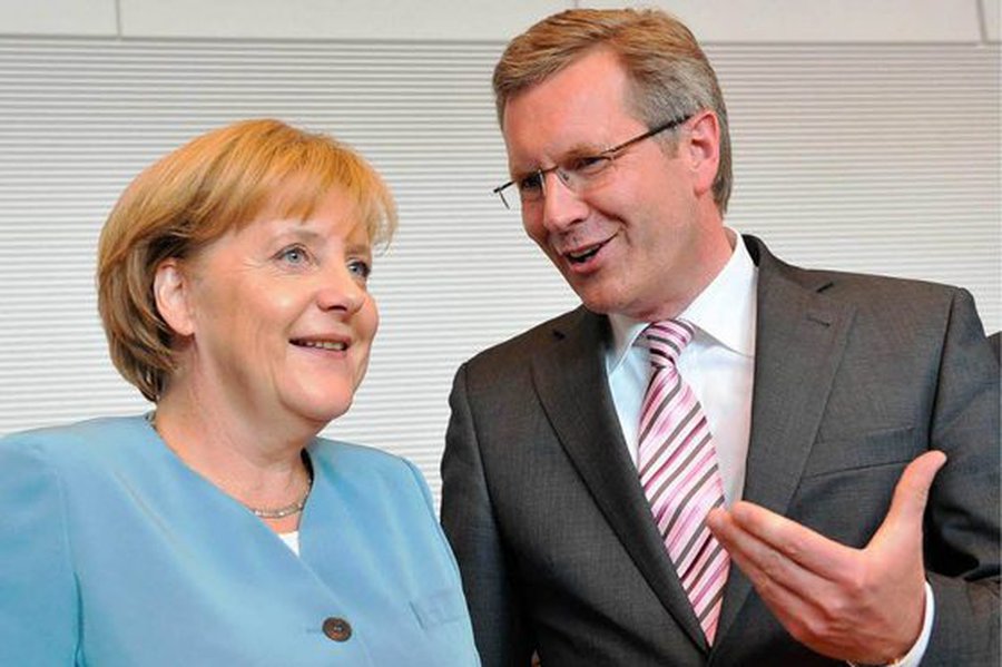 Президент Германии Кристиан Вульф ушел в отставку из-за коррупционного скандала                                