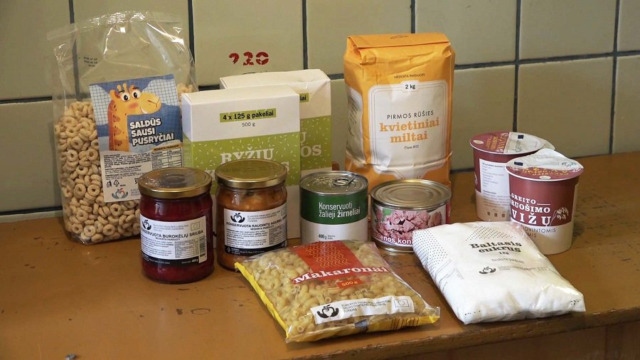 Выдача продуктов малоимущим - до 22 октября (видео) - В Висагинасе