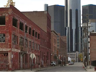 Суд признал Детройт крупнейшим городом-банкротом США - В Мире