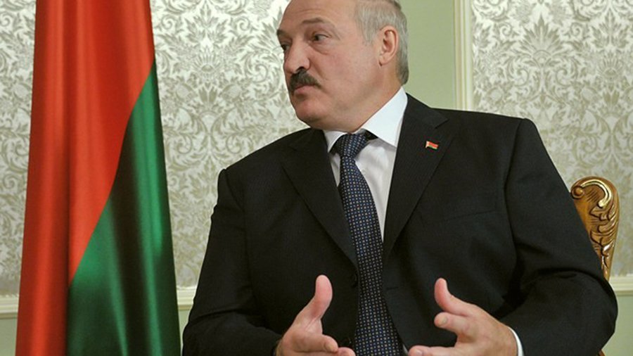 Лукашенко вырастил рейтинг благодаря Украине - В Мире