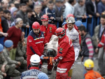 Число жертв катастрофы на шахте в Турции возросло до 282 человек, ведется расследование - В Мире