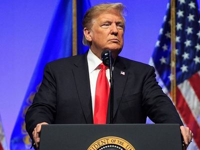 Трамп заявил, что ему не нужно одобрение Конгресса, чтобы нанести удар по Ирану - В Мире