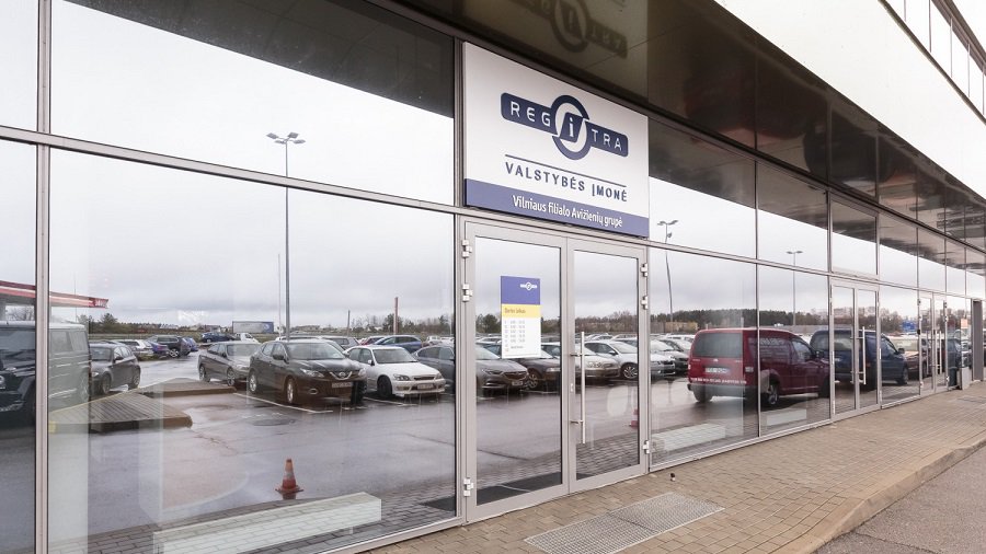Со следующей среды в "Regitra" возобновляются практические экзамены - Литва и страны Балтии