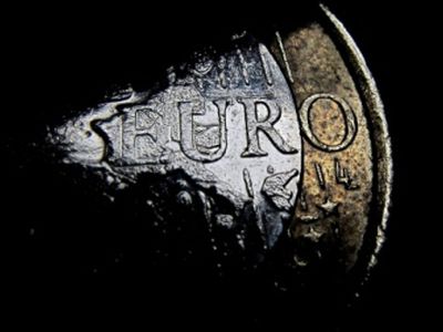 Еврокомиссар: Опасность распада зоны евро миновала
 - В Мире