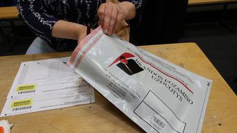 Начало экзаменов на аттестат зрелости, «Неделя литовского дизайна», ответственность за фальсификацию пробега машины и другие новости