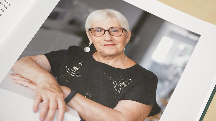 Вышла книга - "Висагинас. Люди." (видео) - В Висагинасе