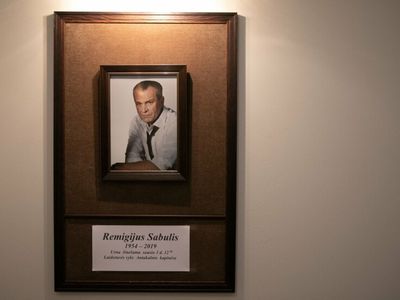 В Вильнюсе друзья и поклонники таланта прощаются с актером Сабулисом - Кино и искусство