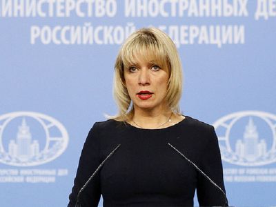 Захарова: никто не может выдвигать России 24-часовые ультиматумы - В Мире