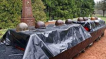 Под Ригой перезахоронят останки 99 советских солдат
