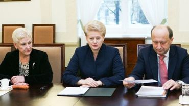 Премьер Литвы и спикер Сейма — против позиции президента и руководителя МВД
                                