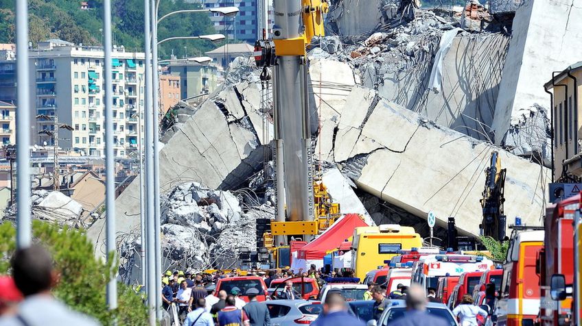 Италия ввела режим чрезвычайного положения в связи с обрушением моста в Генуе