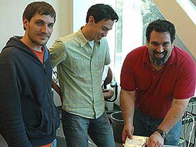 Жесткие диски смогут хранить данные тысячу лет - IT новости