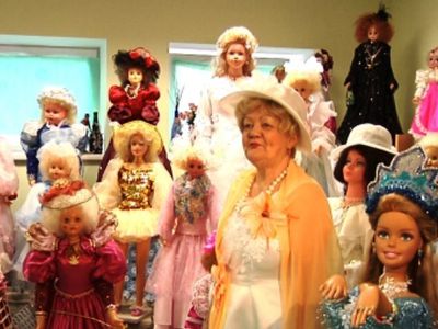 Приглашает царство кукол Галины Харбедия (исправлено) - В Висагинасе