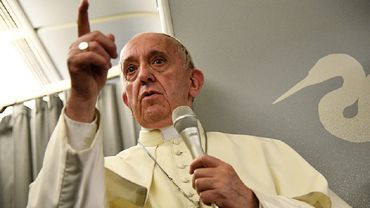 Папа римский высказался за изменение перевода строки молитвы "Отче наш"