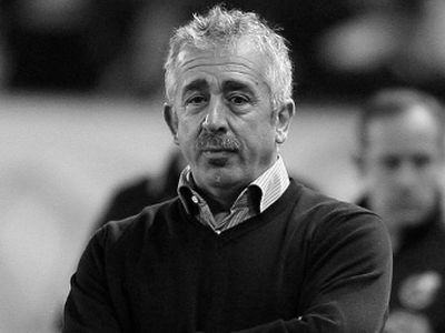 Футбольный тренер умер через день после назначения - Культурные и спортивные мероприятия