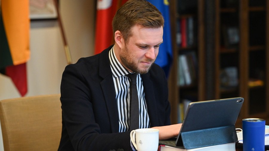 МИД Литвы признал, что санкции ЕС против Минска затронут экономику Литвы - В Мире