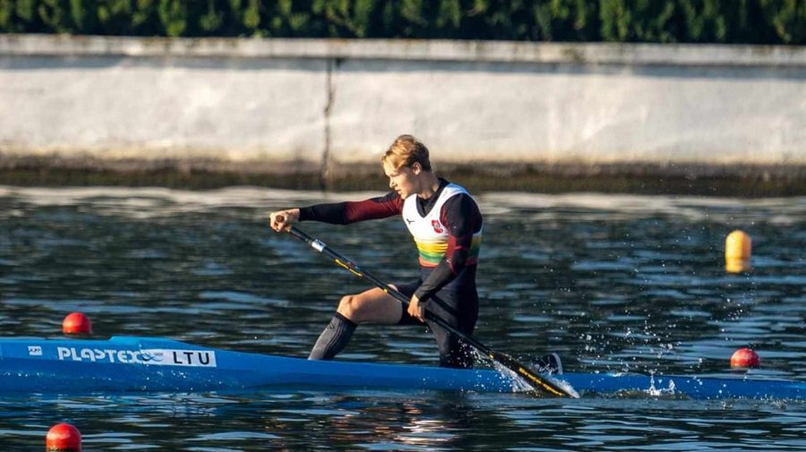 Висагинские гребцы в возрасте до 17 лет выступили в регате «Олимпийские надежды» - В Висагинасе