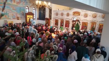 Висагинские православные отмечают Вербное воскресенье (фотогалерея)