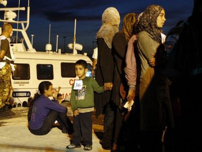 Po tragedijos jūroje išgelbėta daugiau kaip 300 žmonių
 - Pasaulyje