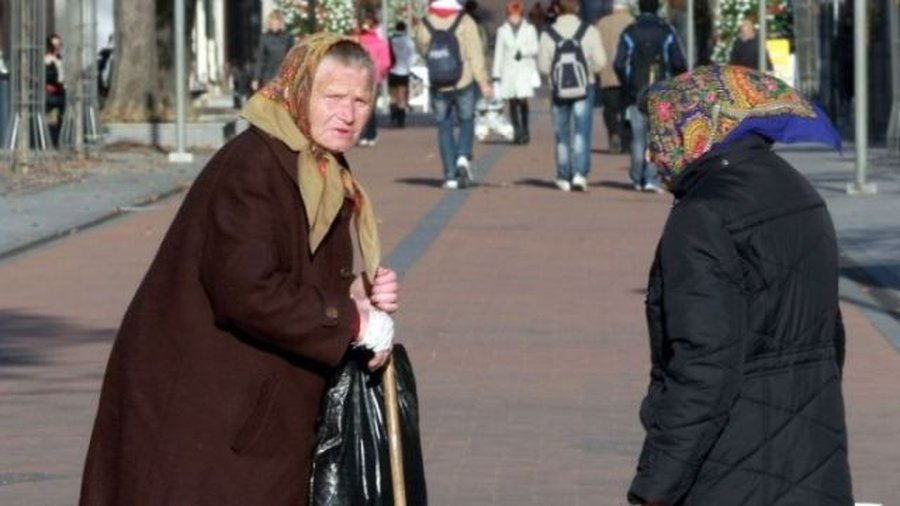  

 

Очень мало латвийцев копит на старость
 - Литва и страны Балтии