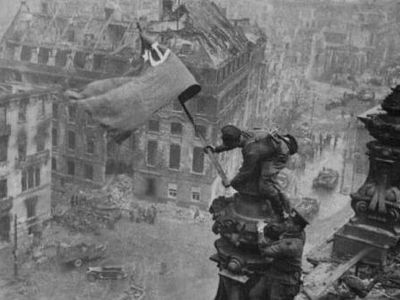 Историки не дали прибалтам переписать историю - В Мире