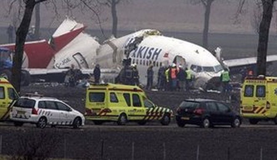 В авиакатастрофе турецкого лайнера погибли граждане США и Турции - Происшествия и криминал