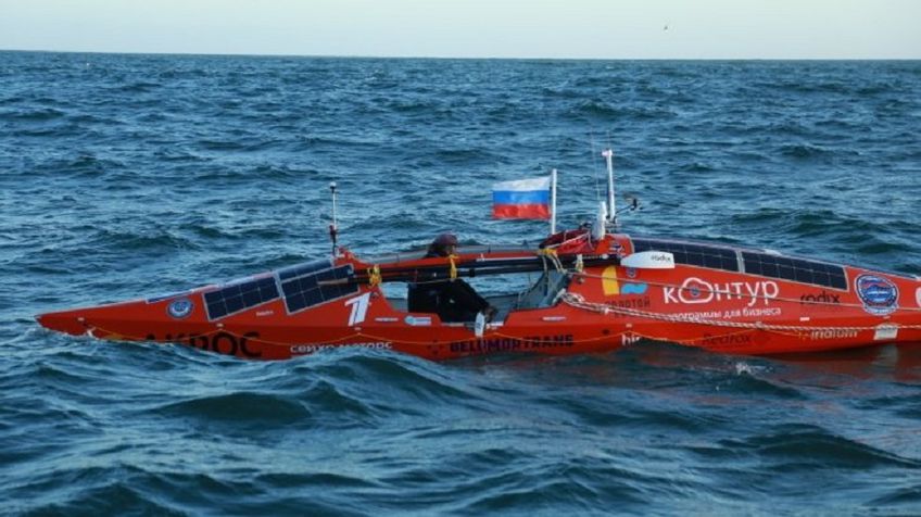 Конюхов завершил переход через Южный Тихий Океан на весельной лодке за 154 дня