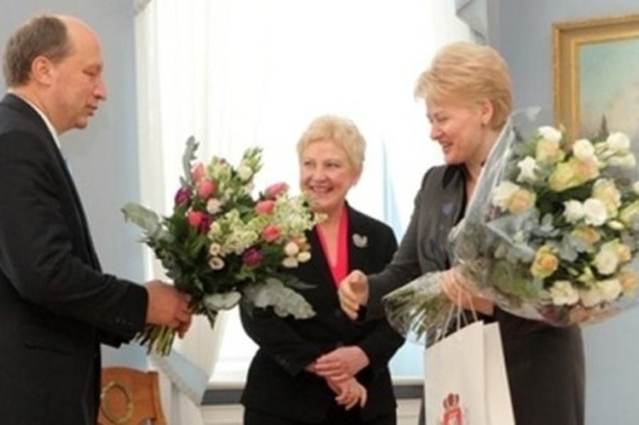 Populiariausios – Prezidentė ir Seimo Pirmininkė - Lietuva ir Baltijos šalys