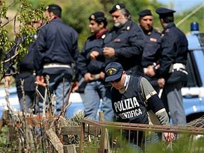 Ревнивый муж держал жену взаперти 50 лет - Хобби, отдых и развлечения