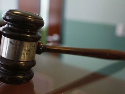 Мэр Радвилишкского района задержан на неделю - Происшествия и криминал