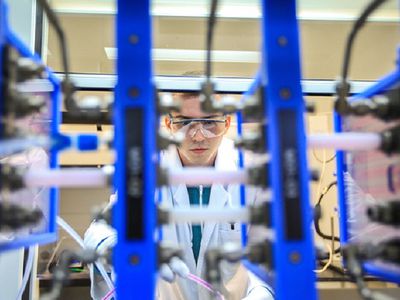 Ученые из Красноярска разработали способ разрушения раковых клеток наночастицами золота - Наука и здоровье