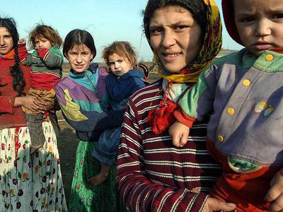 
Президенту Румынии не нравится, что европейцы путают цыган с румынами

 - В Мире