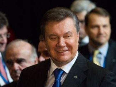 На фоне массовых протестов в Украине Янукович уехал в Китай - В Мире