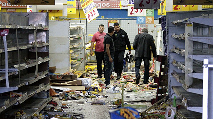 В Бразилии нарастают протесты против ЧМ-2014 - Культурные и спортивные мероприятия