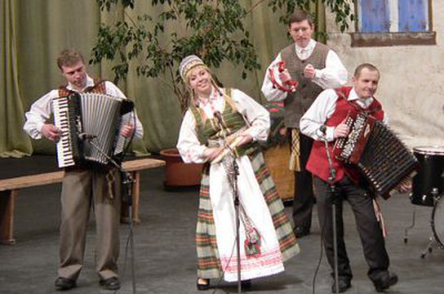 Duokim garo!                                                                 - Visagine