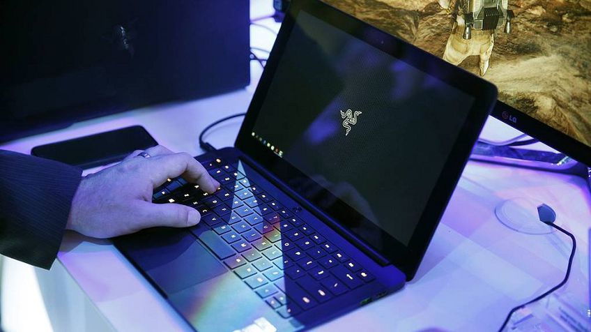 Специалисты дали рекомендации, как обезопасить свой компьютер и смартфон от хакеров
