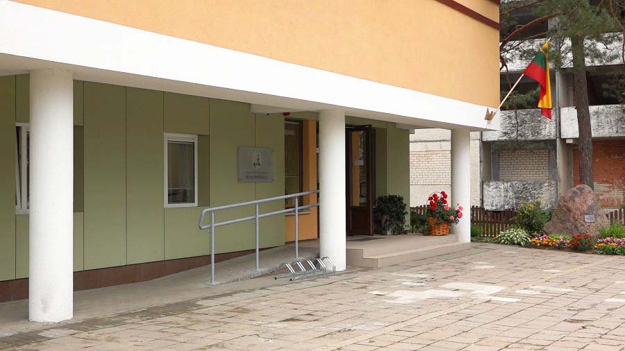 Знакомьтесь: новые педагоги Висагинской школы искусств (видео) - В Висагинасе