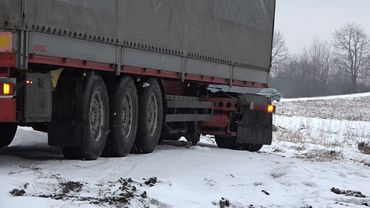 Литовские грузовики по-прежнему не пересекают границу