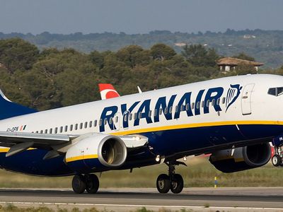 "Ryanair" объявил весь список отзываемых полетов - В Мире