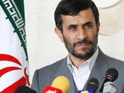 Ахмадинежад обвинил США в пособничестве терроризму - В Мире