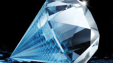 Ученые научились делать большие искусственные алмазы