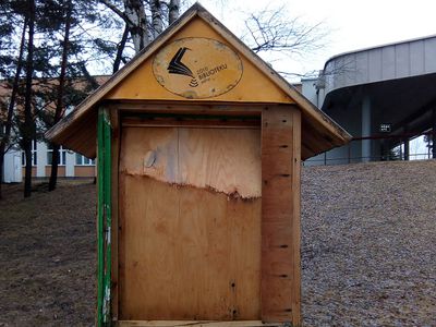 Мини-библиотечки приведут в порядок на следующей неделе - В Висагинасе