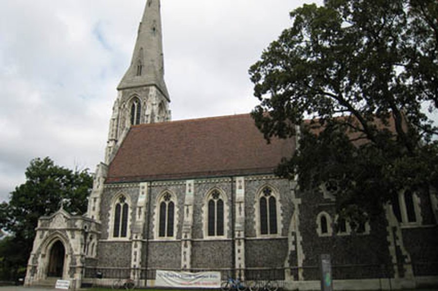 В Великобритании могут появиться епископы-геи                 - Хобби, отдых и развлечения