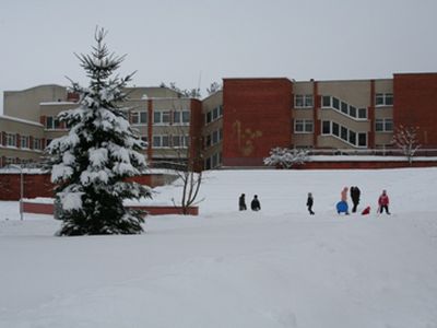 Радость детям — беда коммунальщикам                                                                                                                    - В Висагинасе