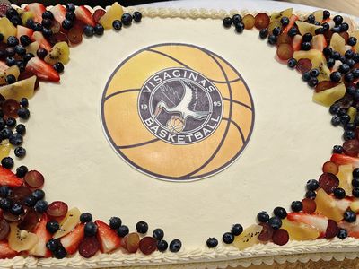 Висагинская школа баскетбола отпраздновала свое 5-летие (видео) - В Висагинасе