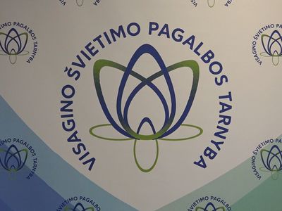 Литовский для жизни: почему взрослые в Висагинасе снова садятся за парты (видео) - В Висагинасе