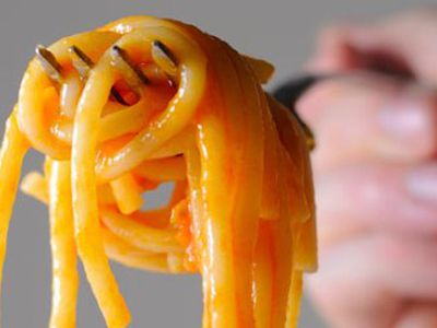 Ученые считают, что половина еды на Земле пропадает зря - Наука и здоровье