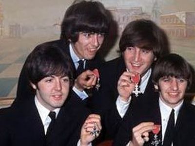 The Beatles побили рекорд Майкла Джексона - Культурные и спортивные мероприятия