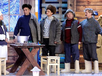 Актеры шоу "Уральские пельмени" подали иск о взыскании с экс-директора 28 млн рублей - В Мире