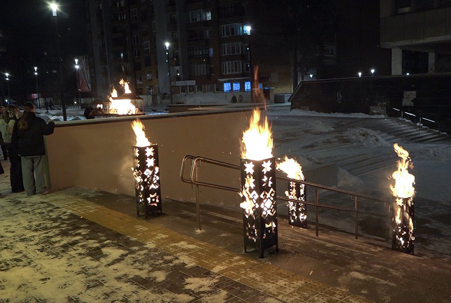 13 января в Висагинасе горели костры памяти (видео) - В Висагинасе